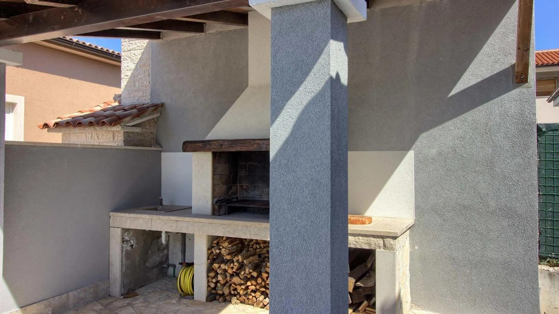 Ferienhaus Mit Privatpool Fuer 7 Personen Ca 130 Qm In Pula, Istrien Istrische Riviera كرواتيا